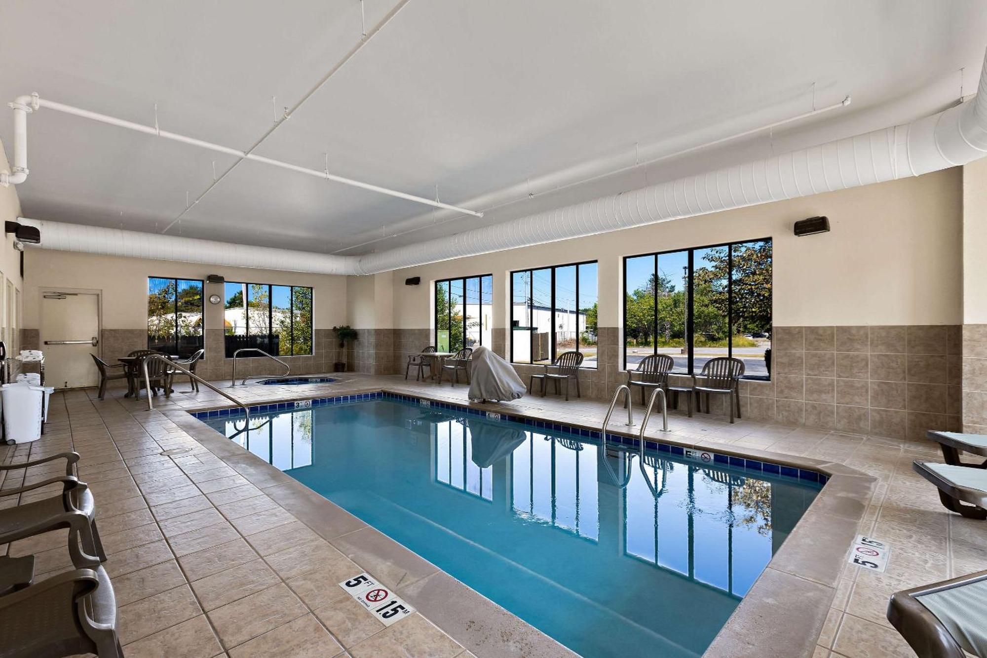 Comfort Inn Powell - Knoxville North Extérieur photo